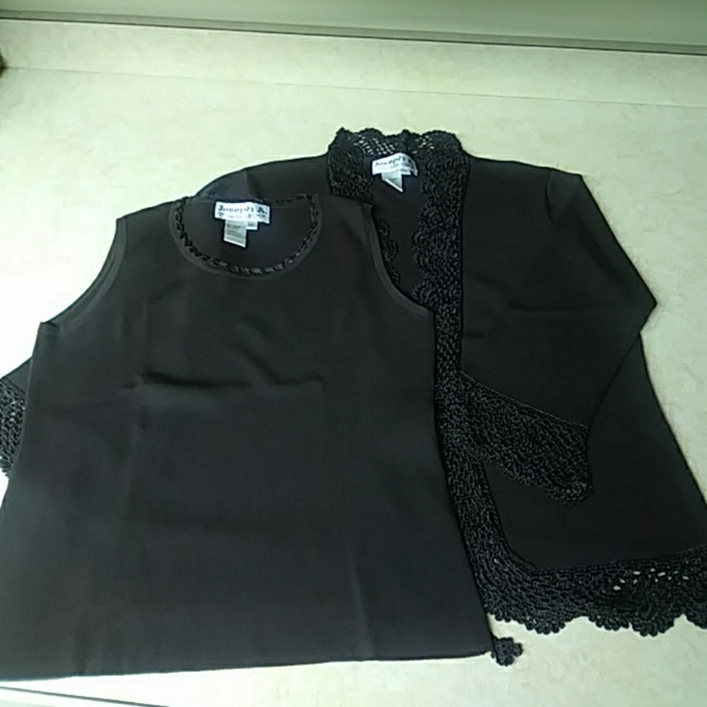 Joseph A 2Pc. Brown Sweater Set